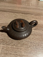 Yixing clay teapot | Price on request
