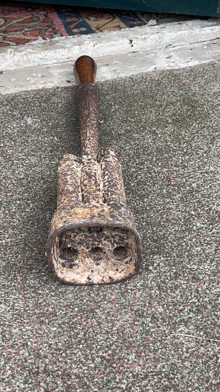 Ming Dynasty six-barrelled musket | Price on request